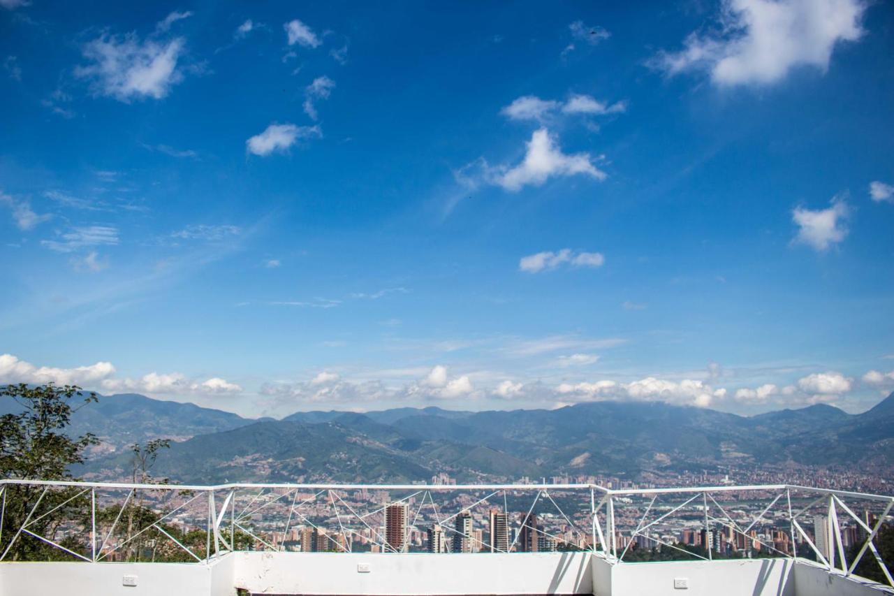 The Icon * Medellín